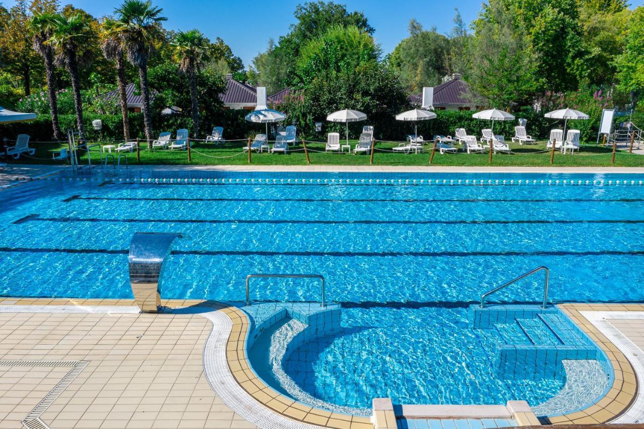 Villaggio Los Nidos Lignano Sabbiadoro Buitenkant foto